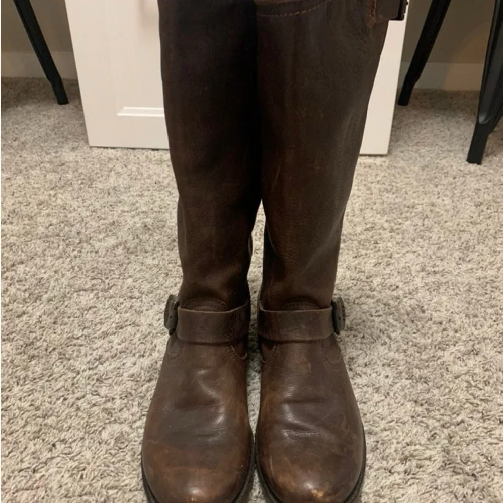 Frye Women's Brown Leather Boots - Picture 6 of 10
